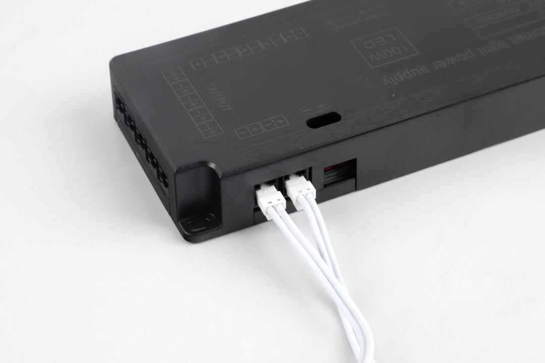 100W LED lighting transformer with handheld remote